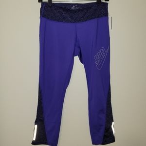Nike Dri Fit Cropped Leggings Medium NWOT